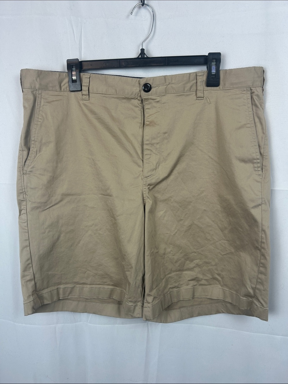 Daniel Hechter Men's Flat-Front Tan Shorts